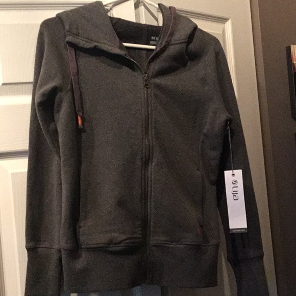 2 Lija Hoodies - Picture 1 of 4